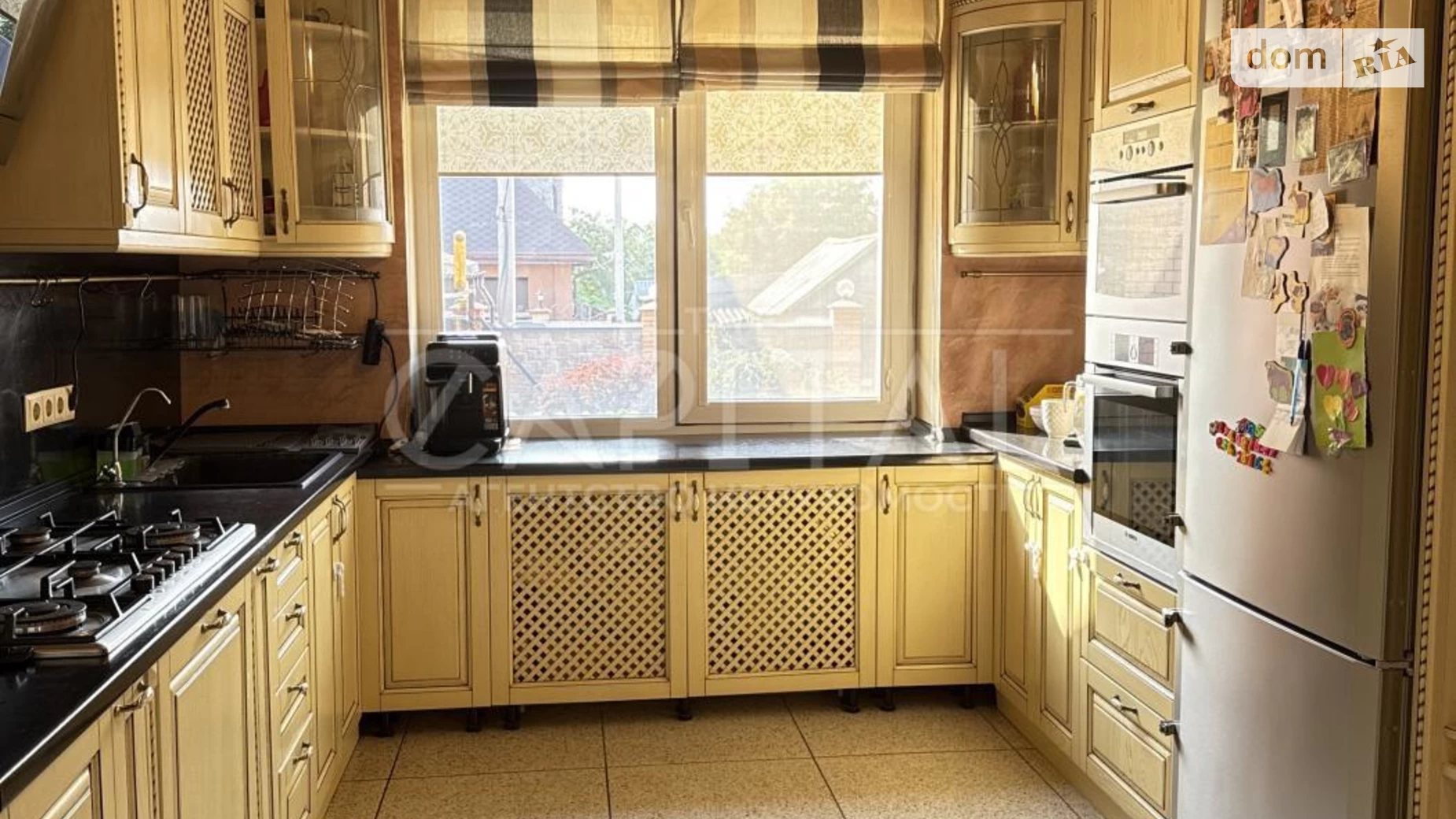 Продается дом на 2 этажа 320 кв. м с камином, цена: 220000 $ - фото 4