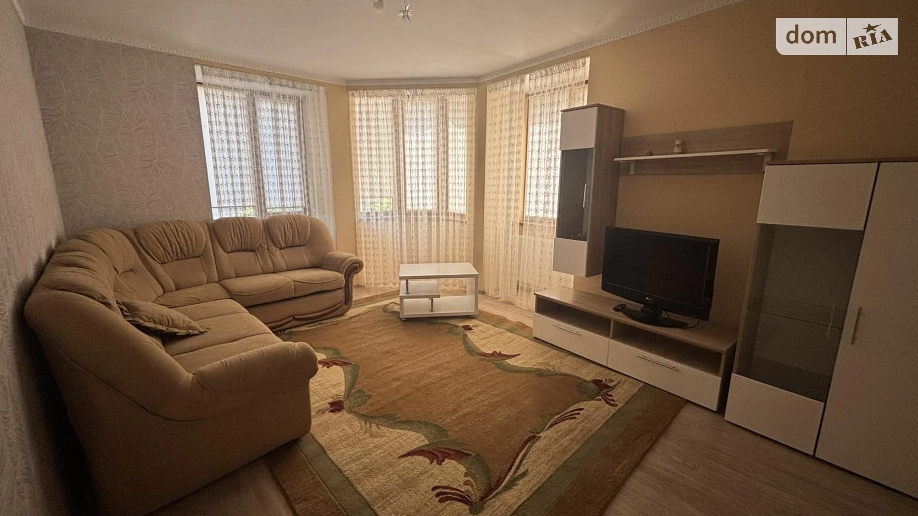 2-комнатная квартира 57 кв. м в, цена: 69900 $ - фото 2