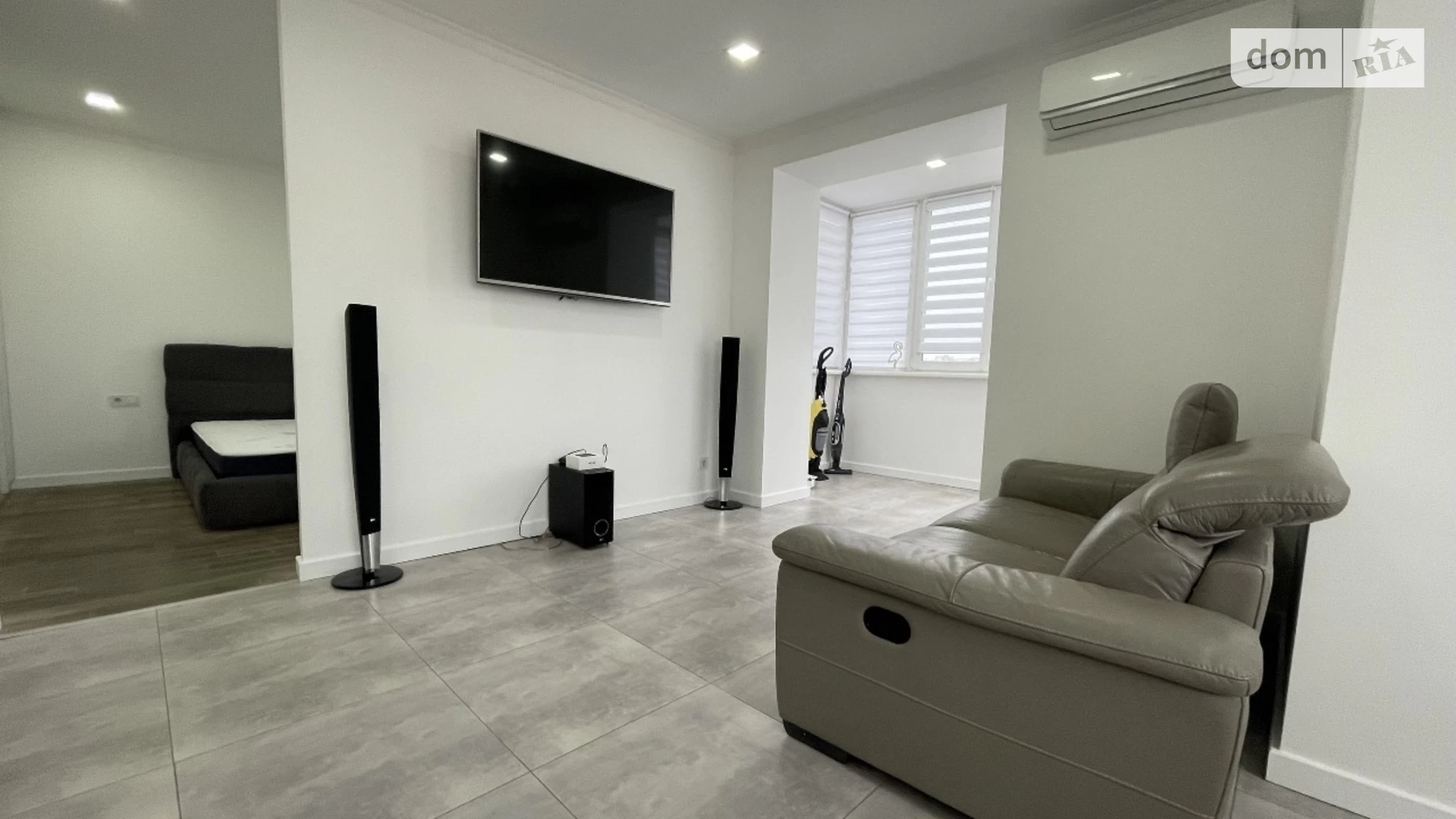 Продається 2-кімнатна квартира 63 кв. м у Хмельницькому, вул. Панаса Мирного, 11 - фото 2