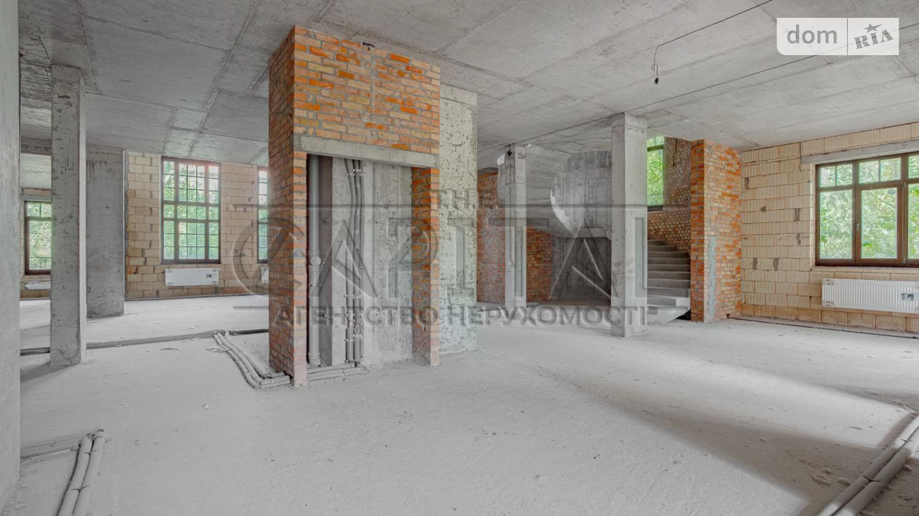 Продается дом на 3 этажа 612.3 кв. м с участком, цена: 534000 $ - фото 4