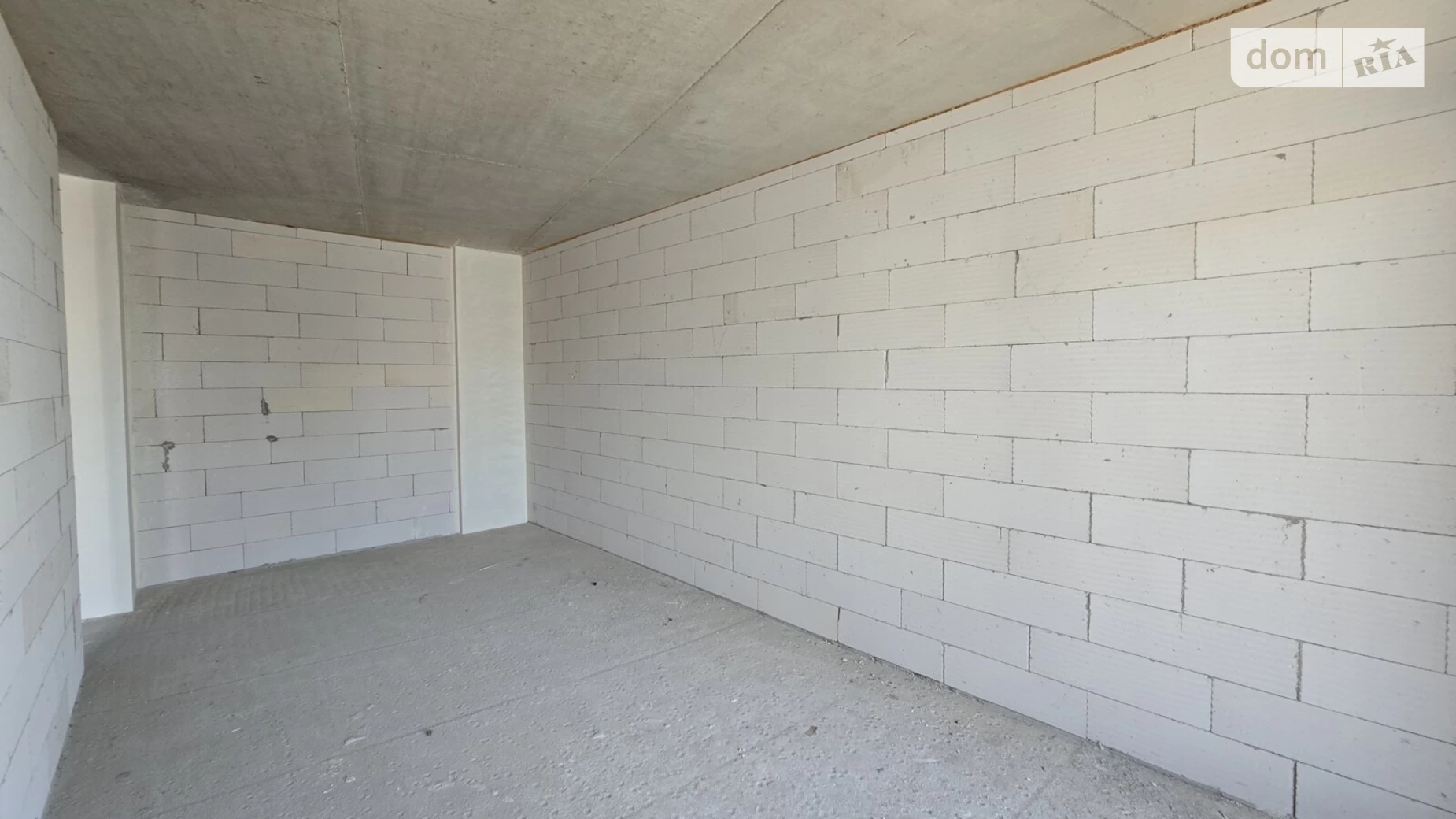 Продается 1-комнатная квартира 47 кв. м в Ивано-Франковске, ул. Юліана Пелеша(Крайковского), 3 корпус 2 - фото 4