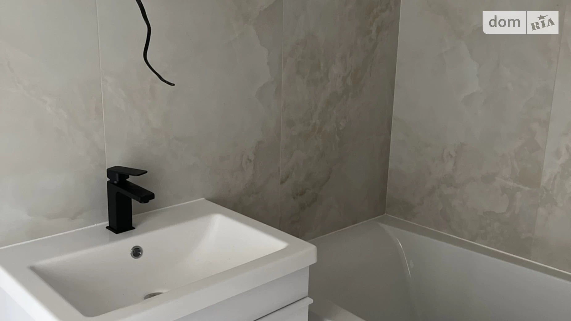 Продается 1-комнатная квартира 32 кв. м в Ужгороде, ул. Богомольца, 17Б - фото 4