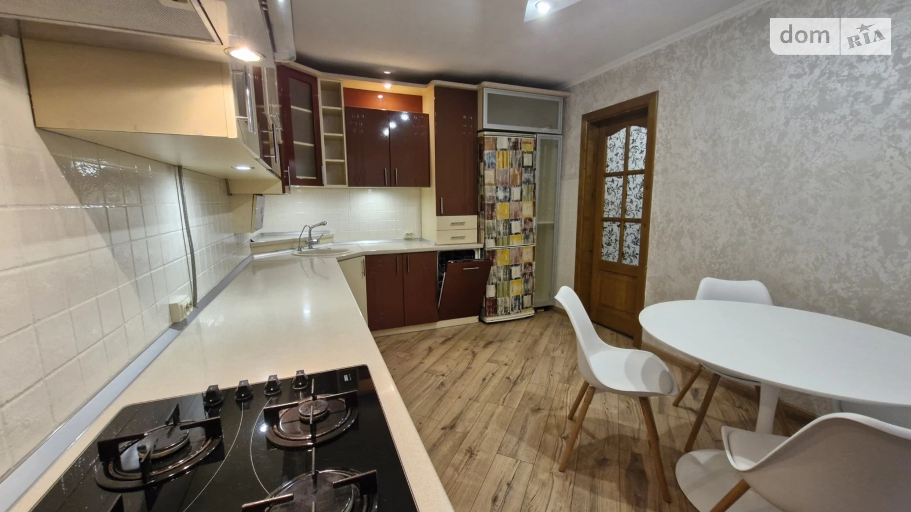 Продається 3-кімнатна квартира 92.3 кв. м у Івано-Франківську, вул. Пасічна, 21 - фото 3