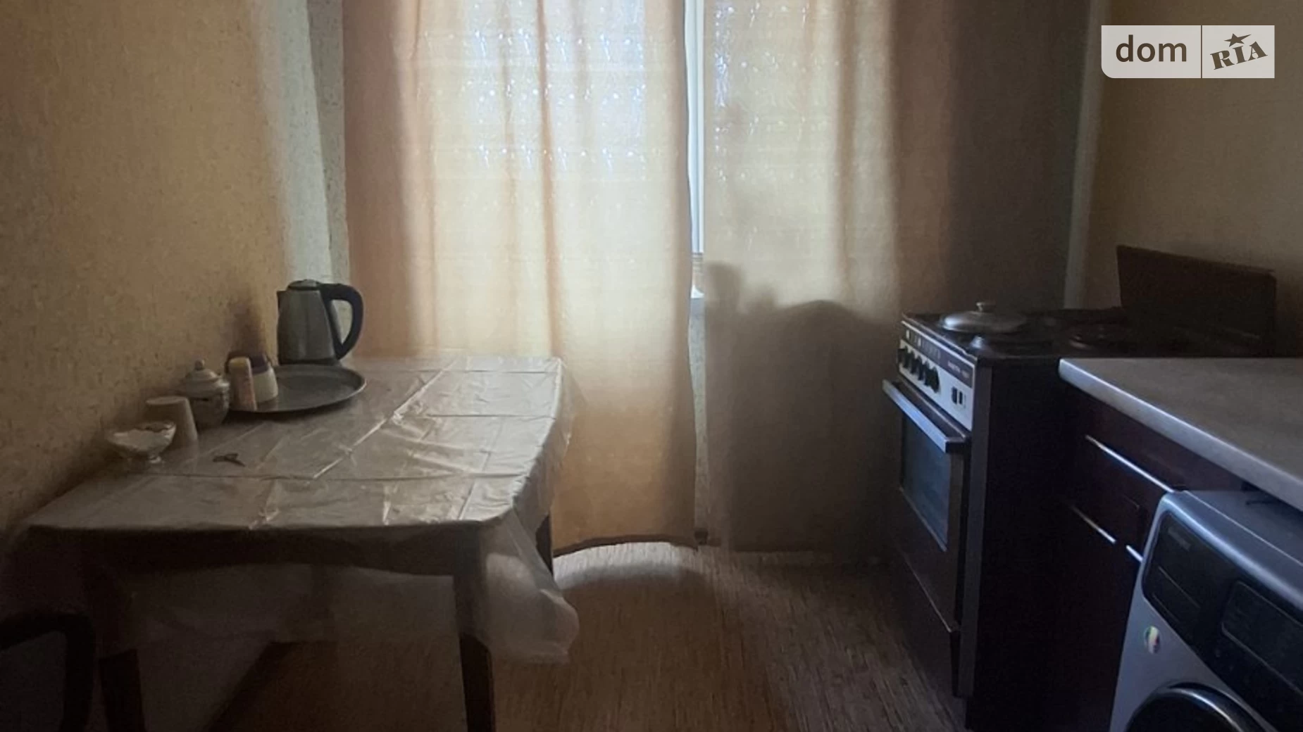 Продается 3-комнатная квартира 68.4 кв. м в Днепре, пер. Джинчарадзе, 1 - фото 2