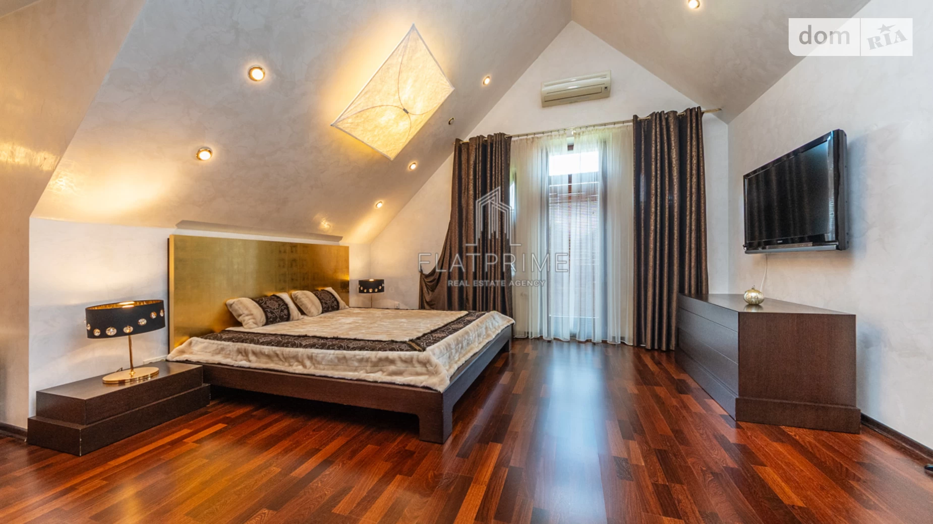 Продается дом на 2 этажа 265 кв. м с бассейном, цена: 325000 $ - фото 5
