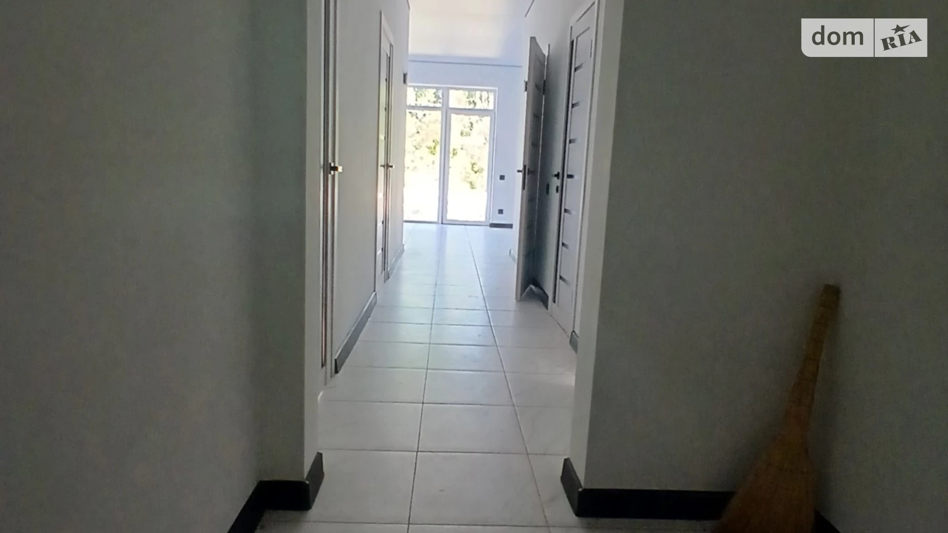 Продается одноэтажный дом 83 кв. м с верандой, цена: 100000 $ - фото 2