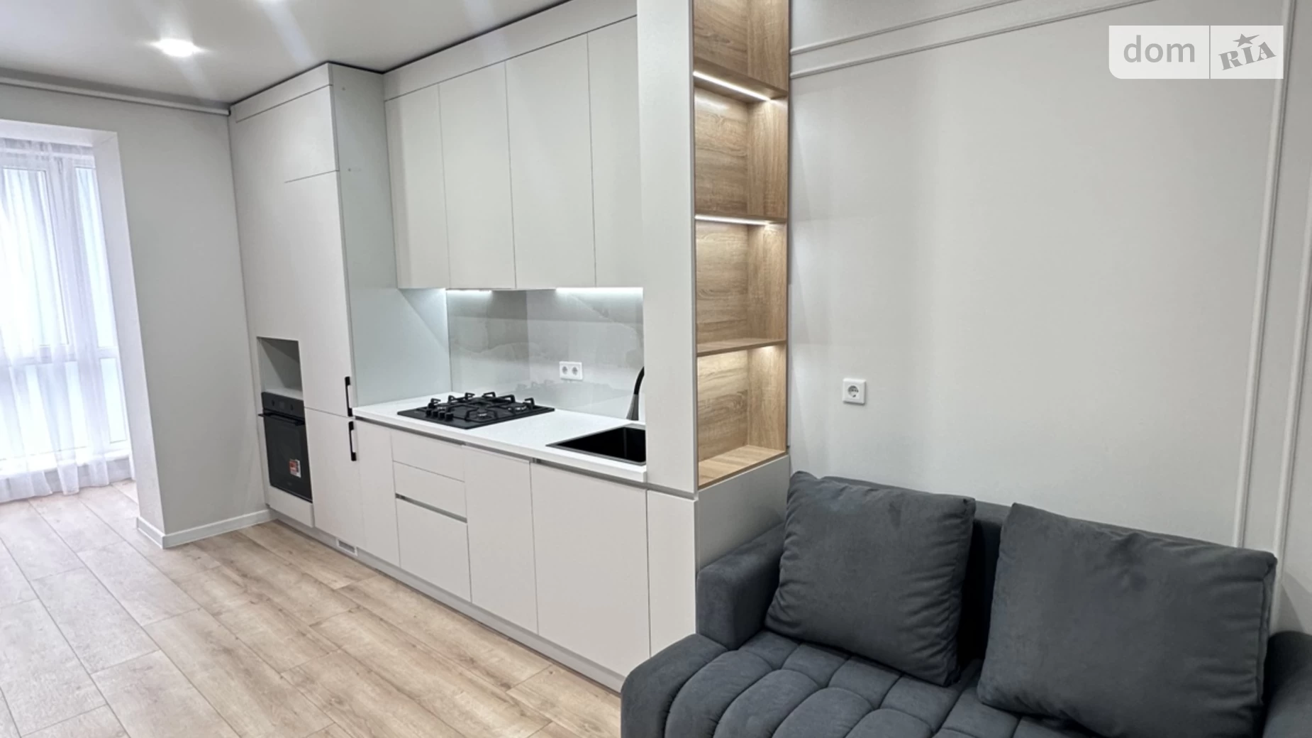 Продается 1-комнатная квартира 47 кв. м в Ровно, ул. Студенческая, 24А - фото 2