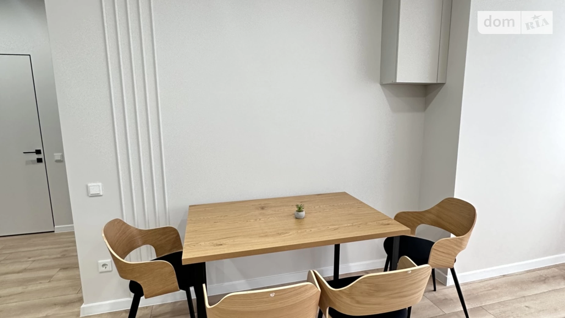 Продается 1-комнатная квартира 47 кв. м в Ровно, ул. Студенческая, 24А - фото 4