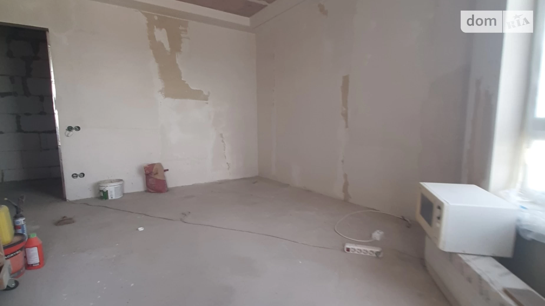 Продается 1-комнатная квартира 47.6 кв. м в Львове, ул. Антонича, 7 - фото 2