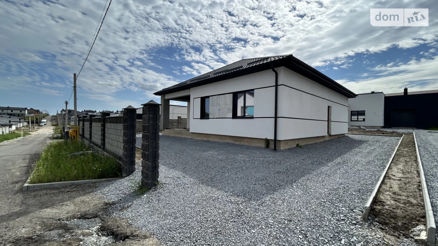 Продается одноэтажный дом 107 кв. м с участком, цена: 85000 $ - фото 2