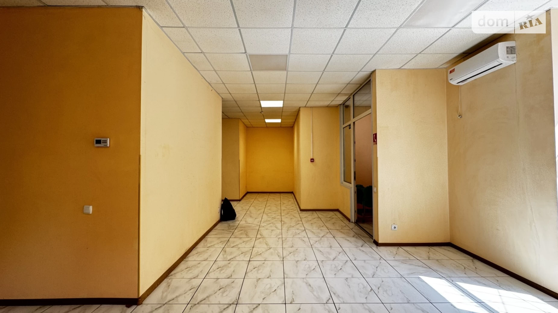Сдается в аренду помещения свободного назначения 65 кв. м в 24-этажном здании, цена: 600 $ - фото 3