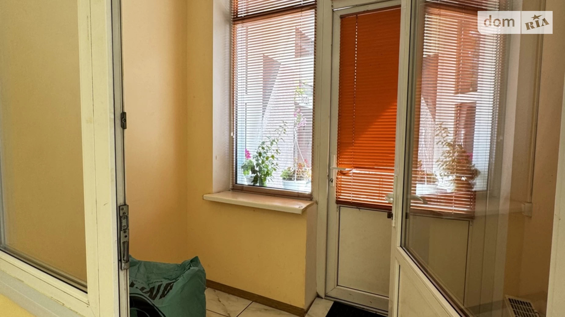 Сдается в аренду помещения свободного назначения 65 кв. м в 24-этажном здании, цена: 600 $ - фото 4