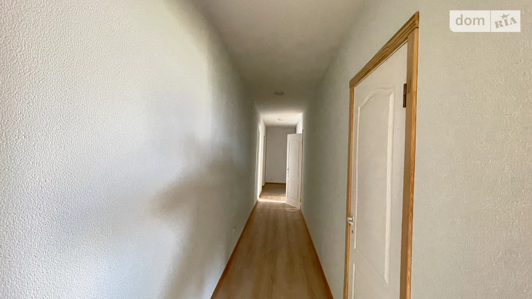 Сдается в аренду помещения свободного назначения 215.4 кв. м в 2-этажном здании, цена: 21540 грн - фото 2