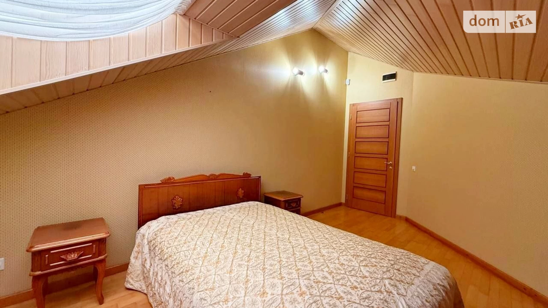 Продается одноэтажный дом 329.4 кв. м с баней/сауной, цена: 400000 $ - фото 2