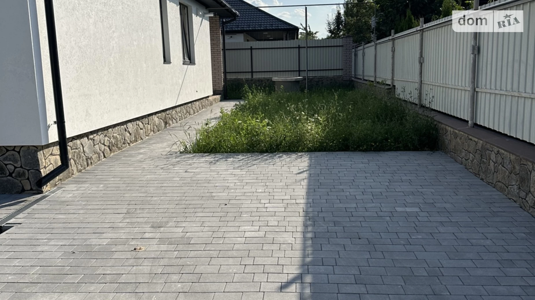 Продается одноэтажный дом 130 кв. м с верандой, цена: 115000 $ - фото 2