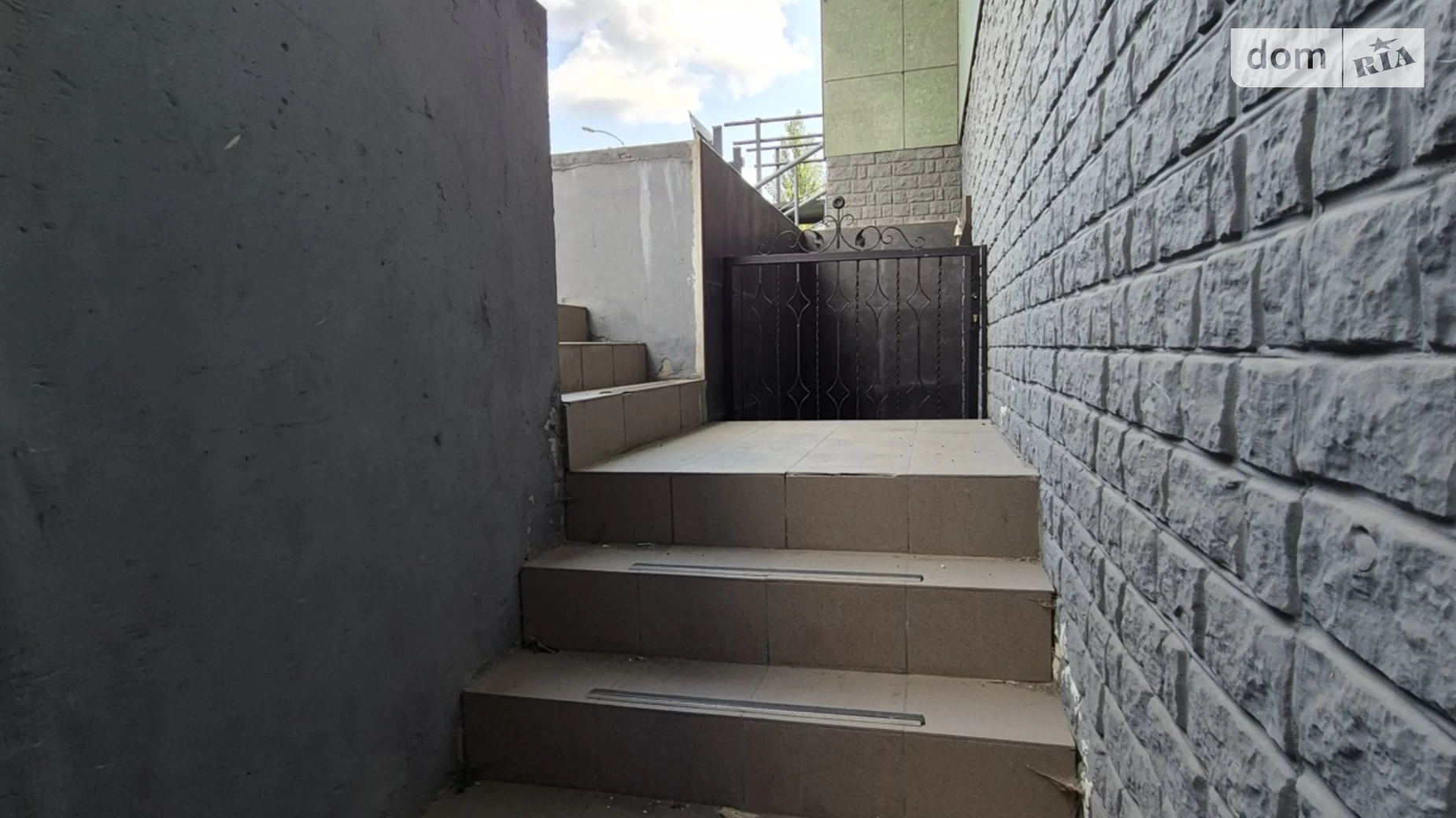 Сдается в аренду помещения свободного назначения 80 кв. м в 15-этажном здании, цена: 45000 грн - фото 3