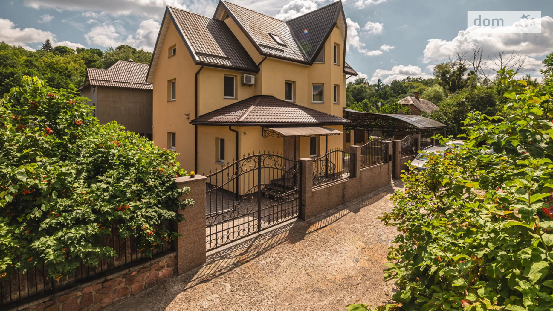 Продается дом на 3 этажа 275 кв. м с участком, цена: 345000 $ - фото 3