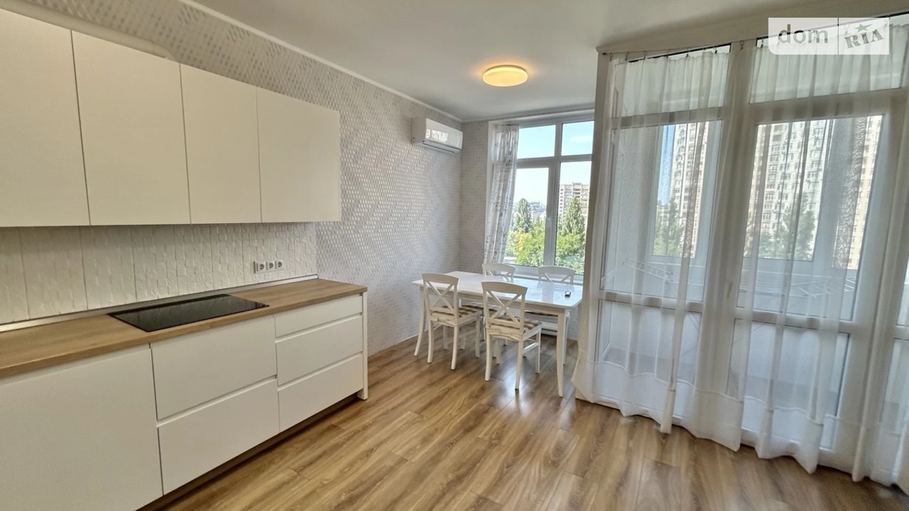 Продается 3-комнатная квартира 87.8 кв. м в Киеве, ул. Евгения Сверстюка, 6А - фото 3