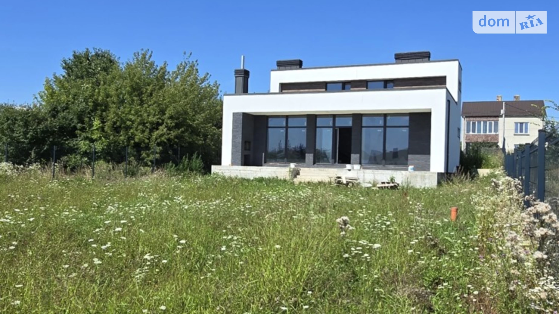 Продается дом на 2 этажа 288.9 кв. м с террасой, цена: 345000 $ - фото 3