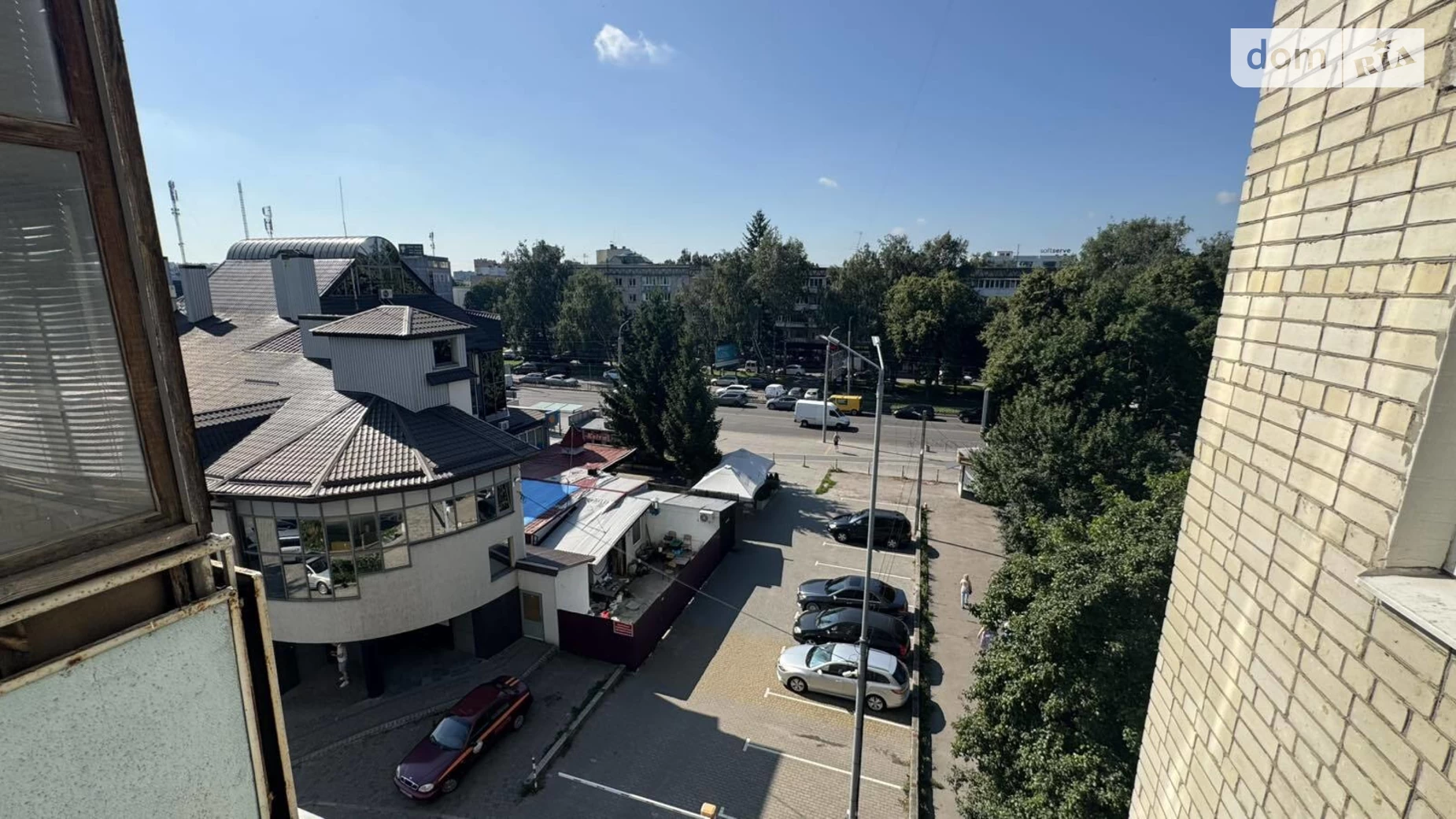 Продается 2-комнатная квартира 50 кв. м в Ровно, ул. Киевская, 17 - фото 2