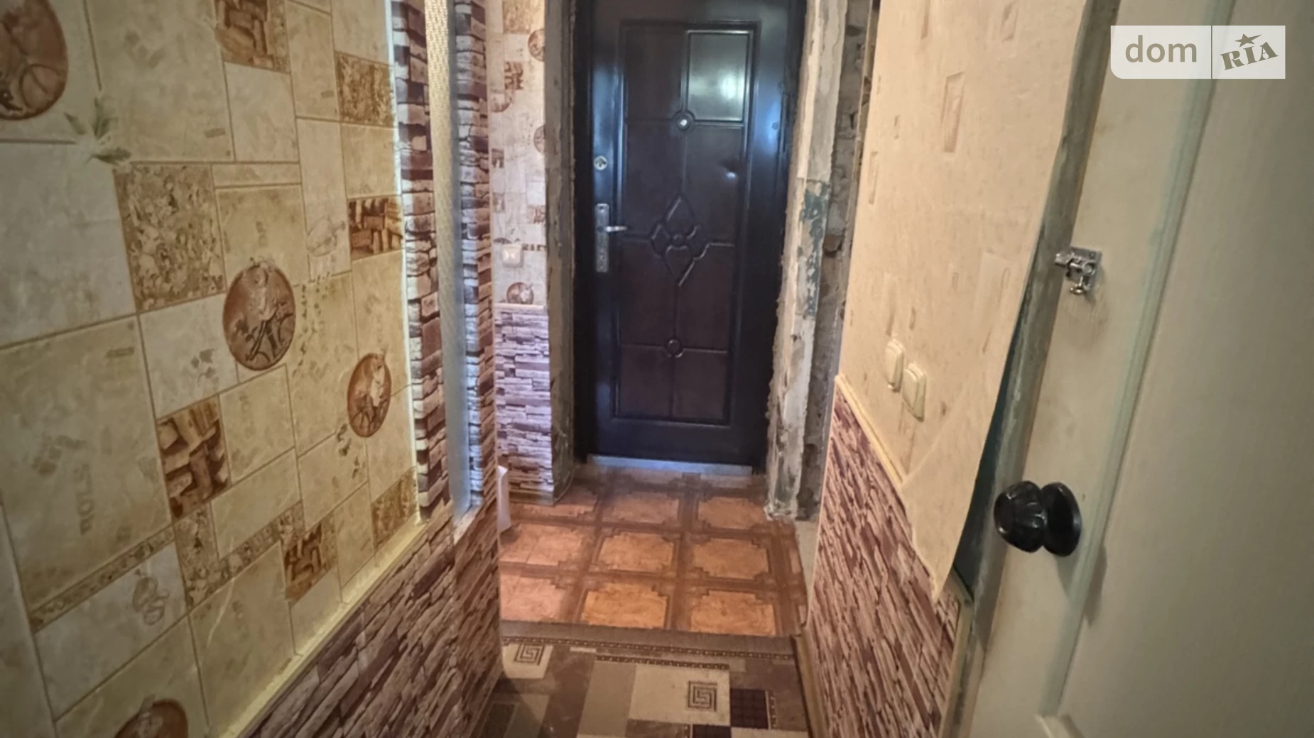 Продается 1-комнатная квартира 30.9 кв. м в Вольногорске, ул. Молодёжная(Ленинского Комсомола), 52 - фото 2