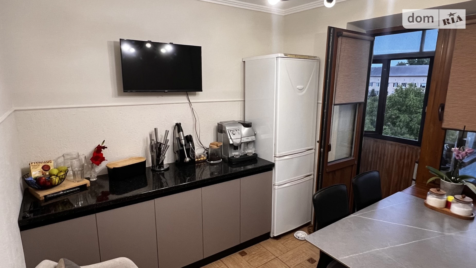 Продається 3-кімнатна квартира 72 кв. м у Мукачеві, вул. Данила Апостола - фото 3