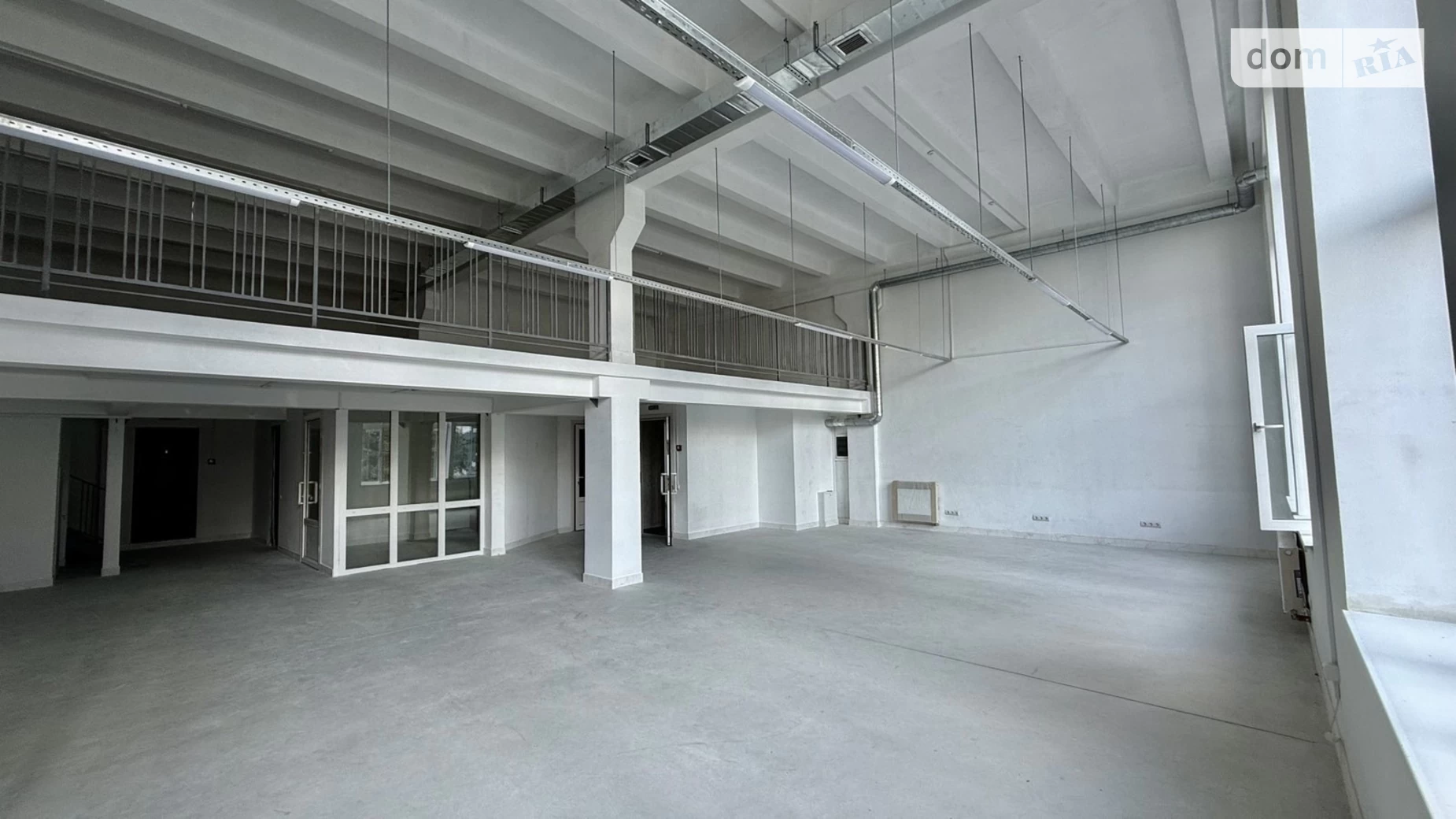 Здається в оренду приміщення вільного призначення 300 кв. м в 4-поверховій будівлі, цена: 2400 $ - фото 2