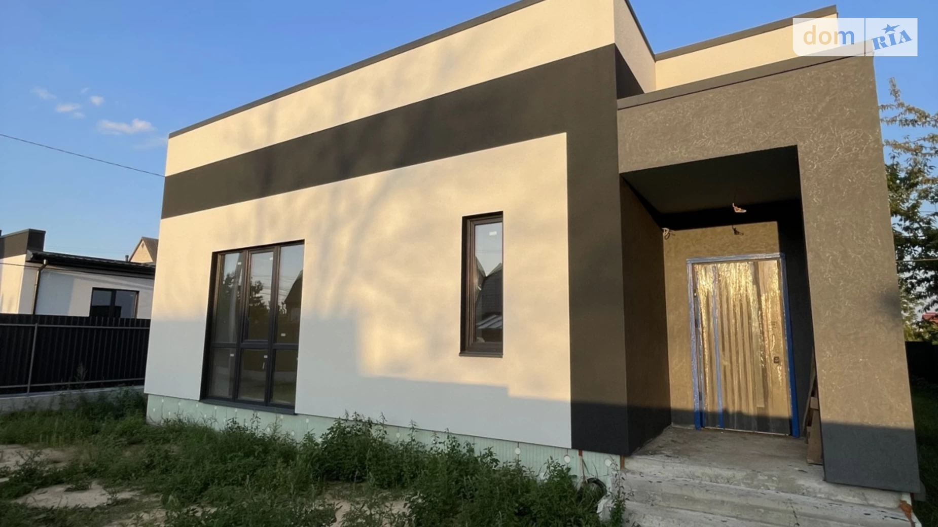 Продается одноэтажный дом 120 кв. м с баней/сауной, цена: 130000 $ - фото 2