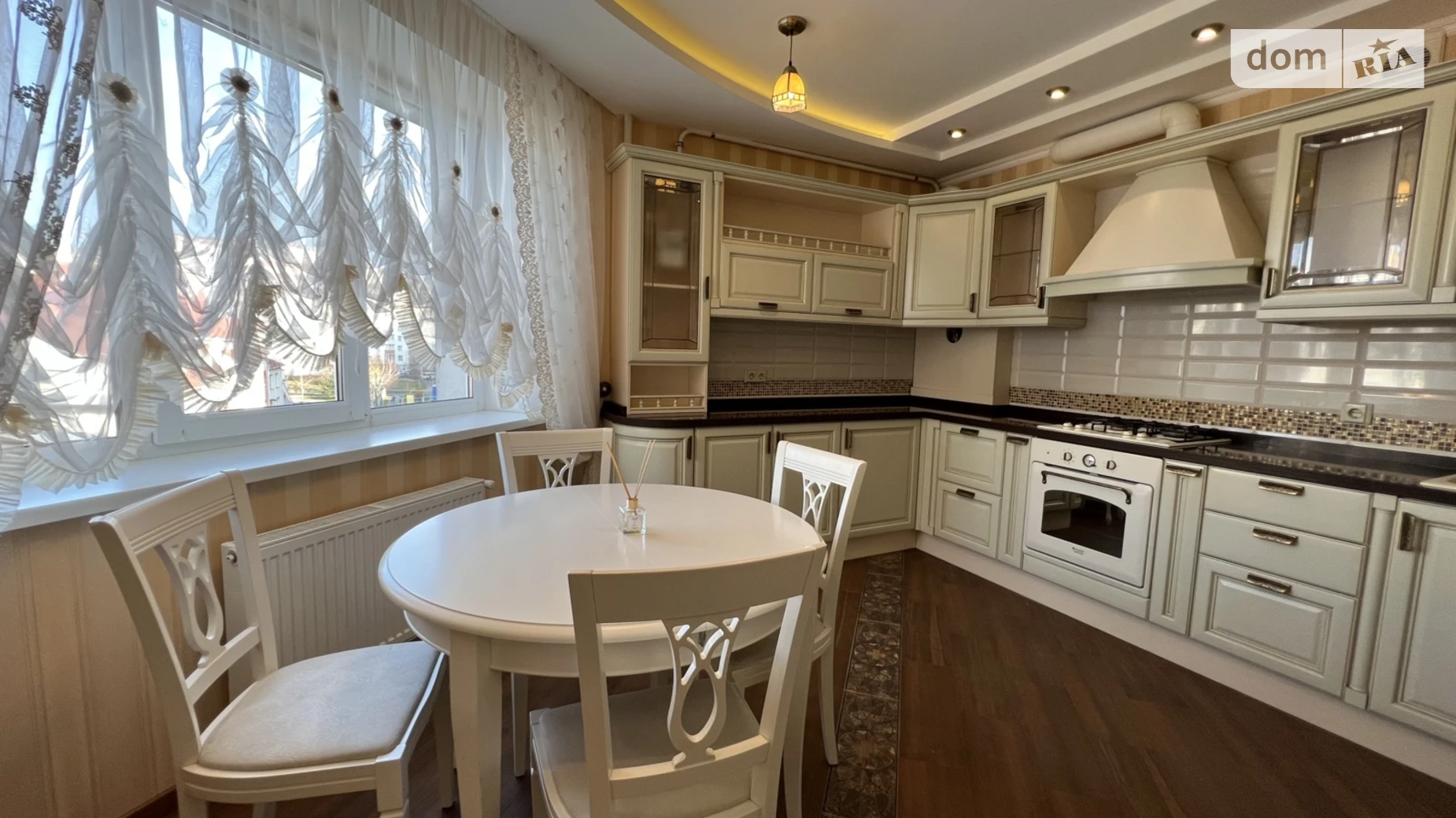 Продается 3-комнатная квартира 88.4 кв. м в Виннице, ул. Анатолия Бортняка, 4 - фото 2