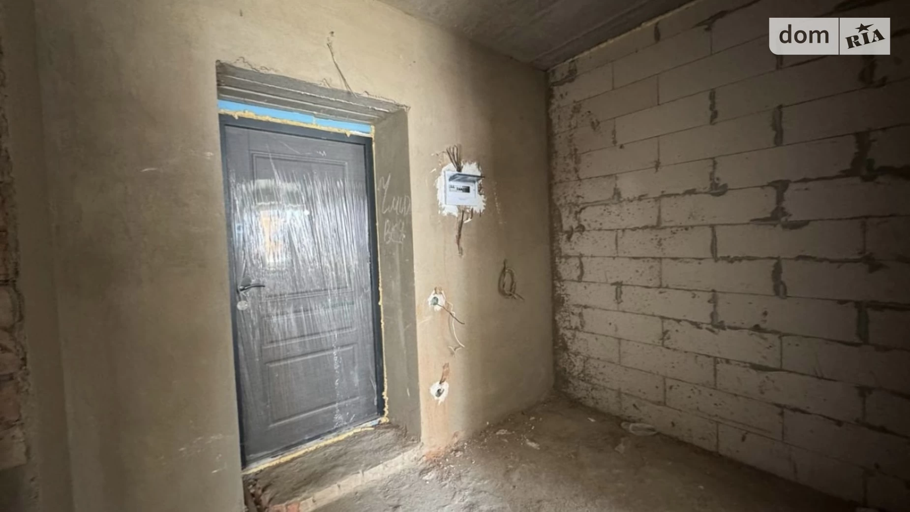 Продается 1-комнатная квартира 42.2 кв. м в Березиной, ул. Радужная, 104 - фото 3