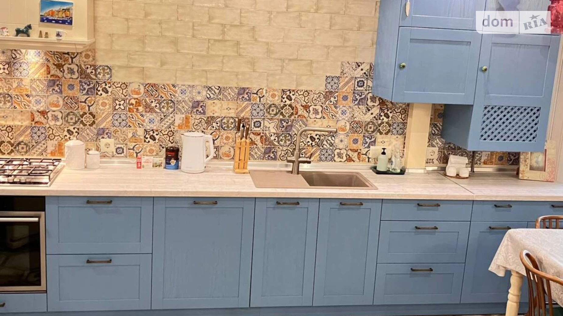 Продается 4-комнатная квартира 125 кв. м в Миргороде, ул. Сорочинская, 53 - фото 2