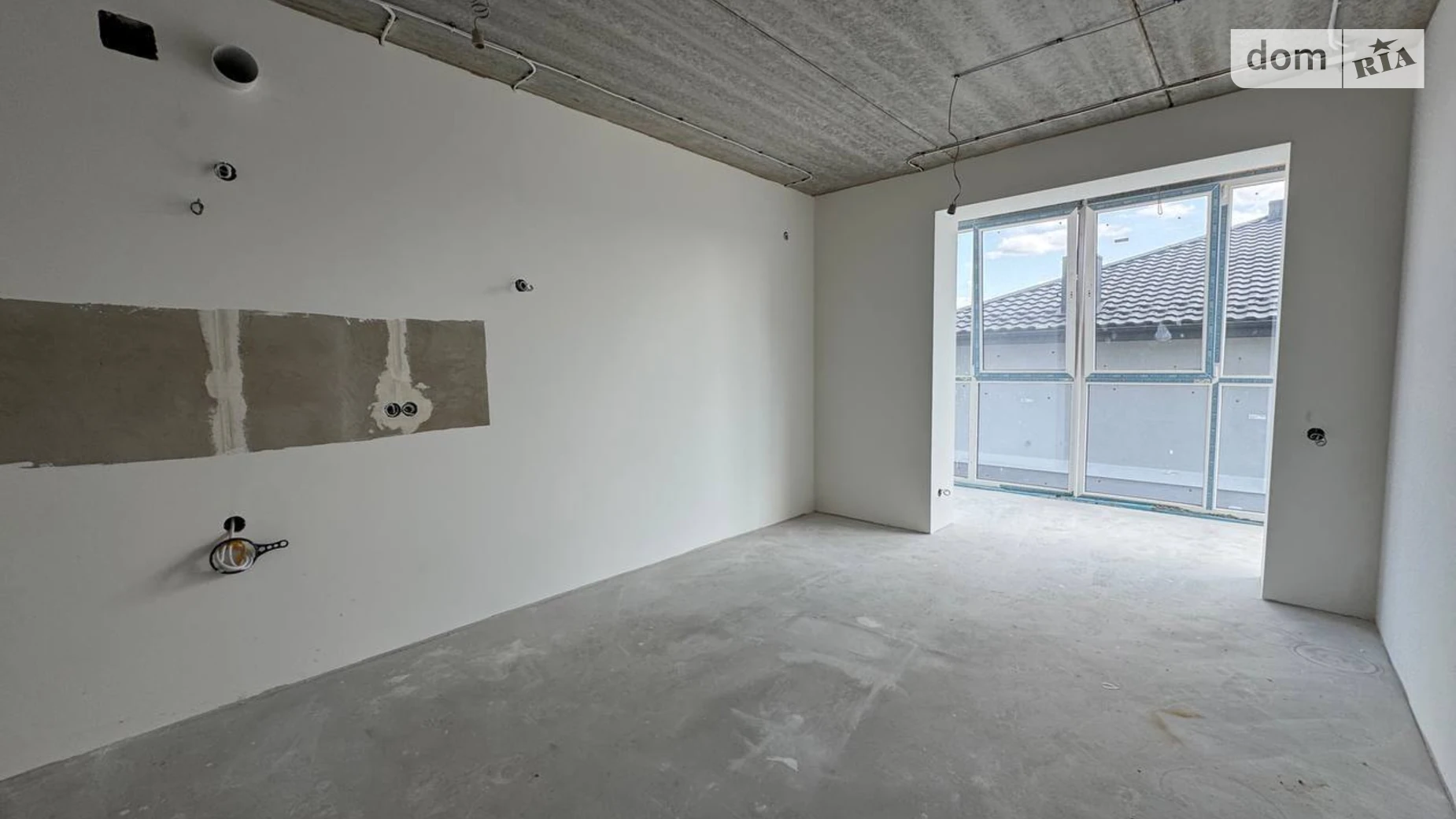 Продается 2-комнатная квартира 64.1 кв. м в Ровно, мас. Чаривный - фото 5