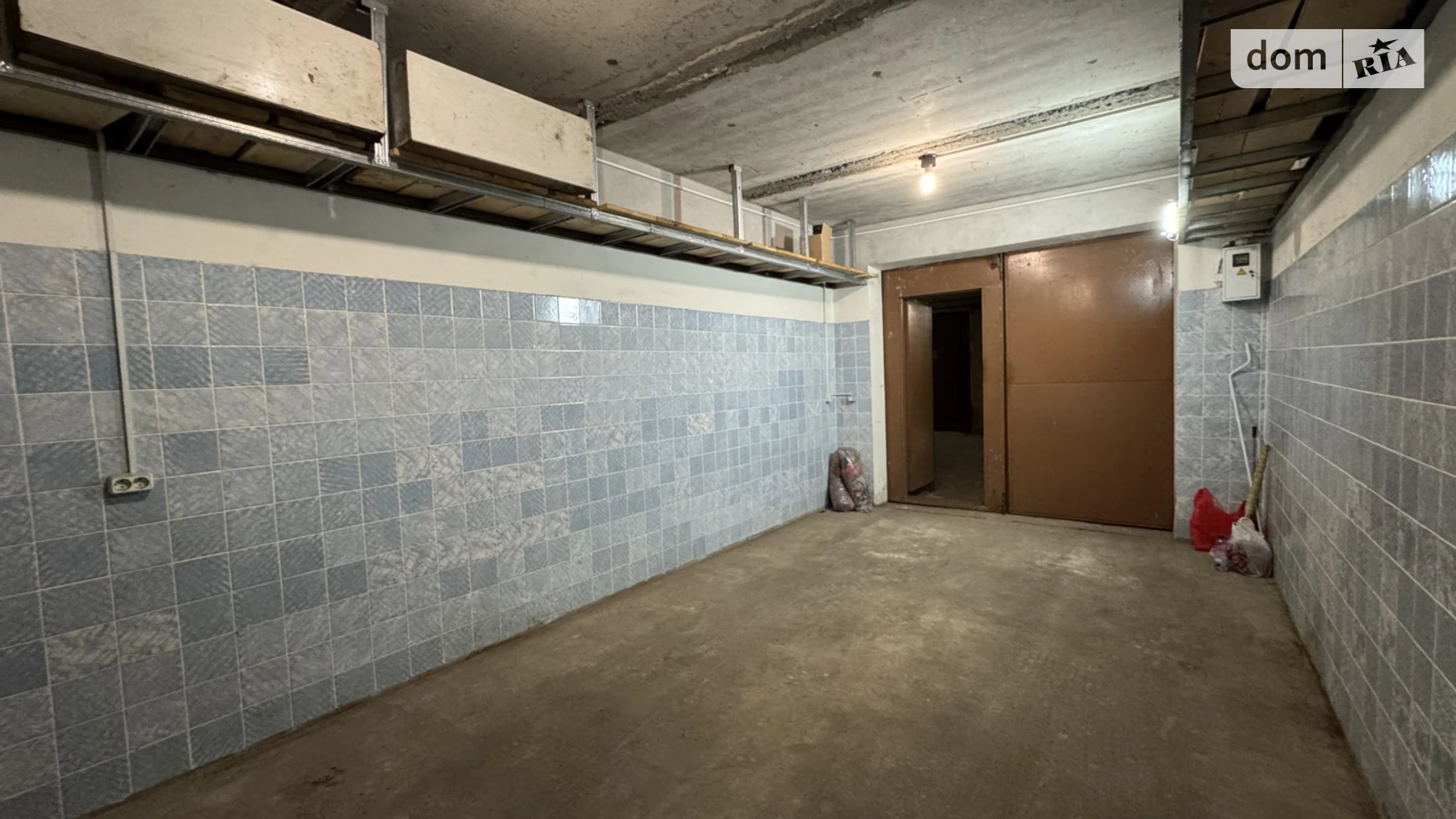 Продается подземный паркинг универсальный на 20 кв. м, цена: 14000 $ - фото 2