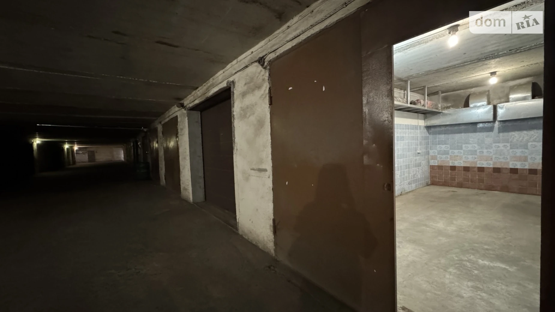 Продается подземный паркинг универсальный на 20 кв. м, цена: 14000 $ - фото 5