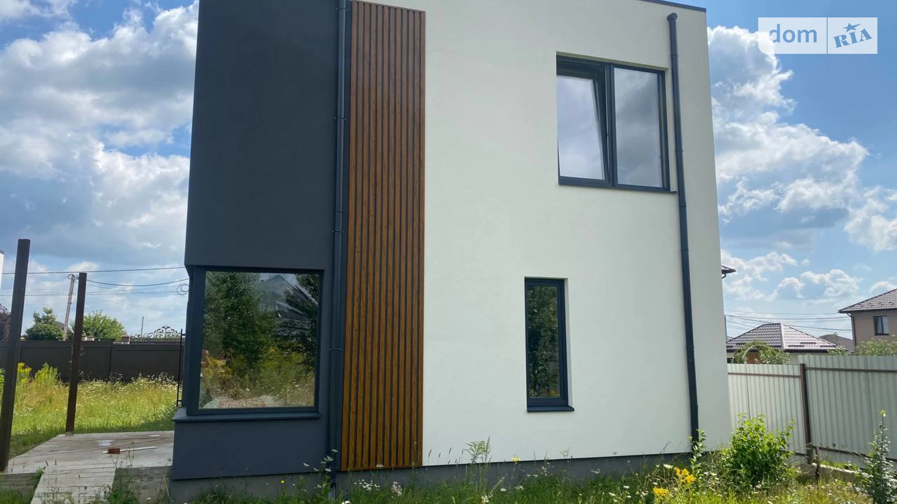 Продается дом на 2 этажа 135 кв. м с мансардой, цена: 150000 $ - фото 4