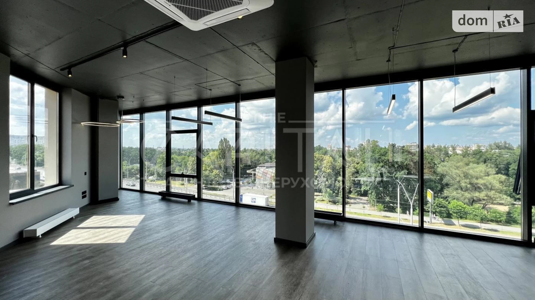 Сдается в аренду офис 294 кв. м в бизнес-центре, цена: 3700 $ - фото 5