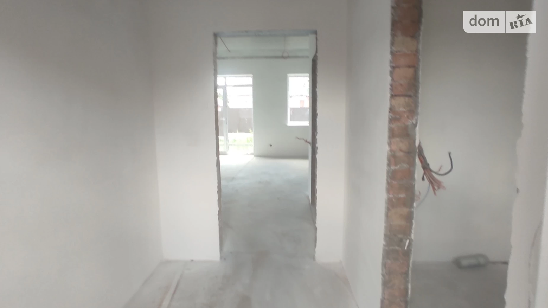 Продается дом на 2 этажа 125 кв. м с камином, цена: 92000 $ - фото 2