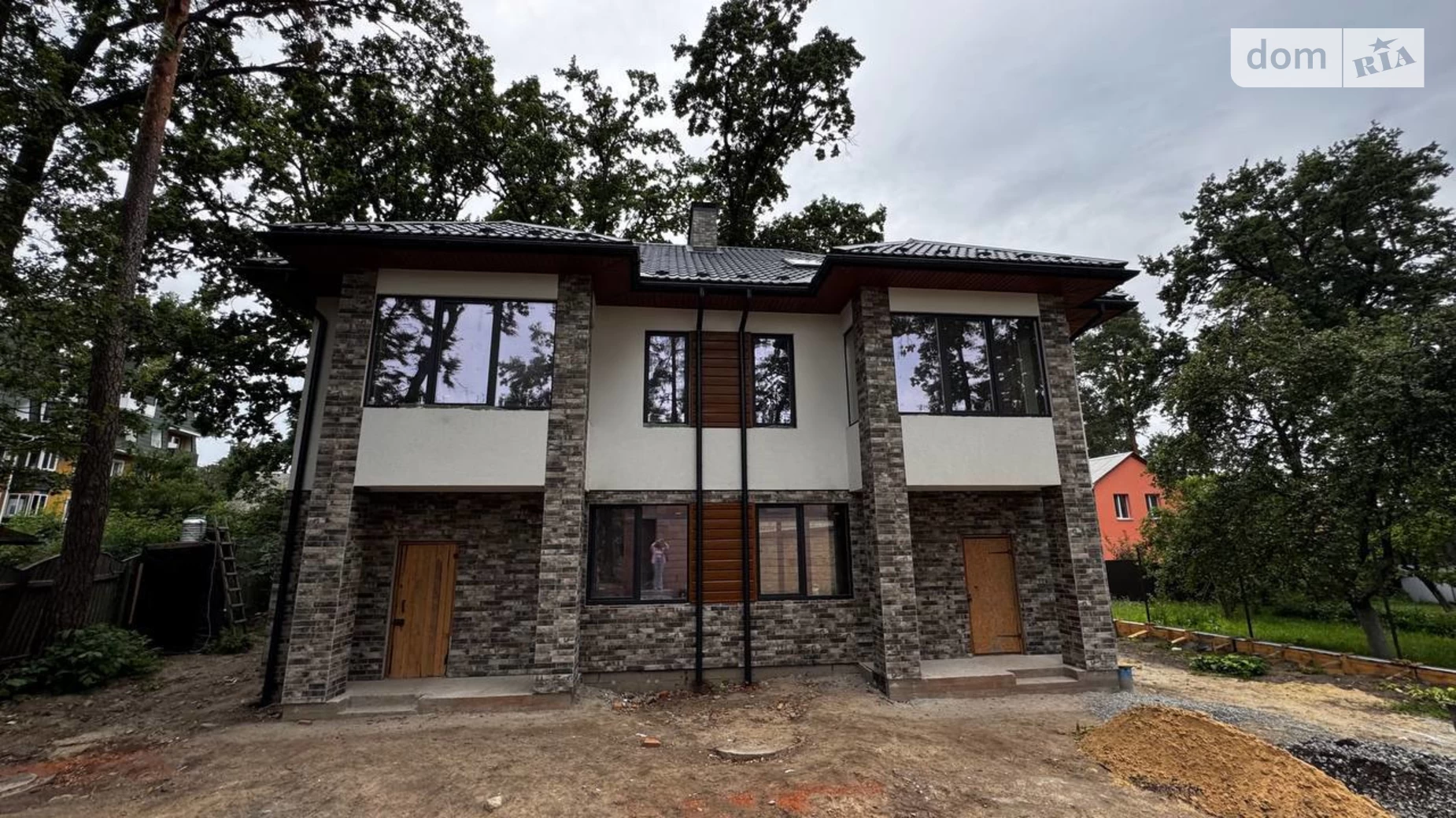 Продается дом на 2 этажа 120 кв. м с балконом, цена: 175000 $ - фото 2