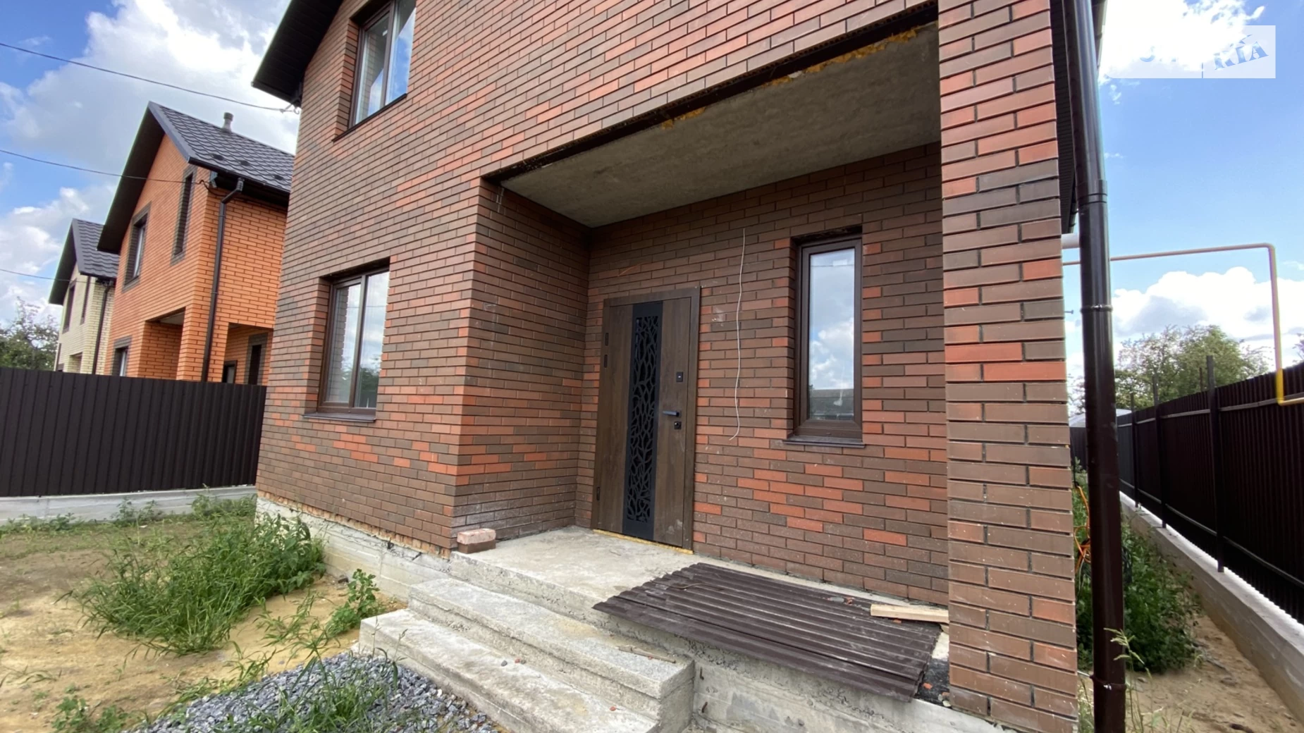 Продается дом на 2 этажа 124 кв. м с камином, цена: 92000 $ - фото 3