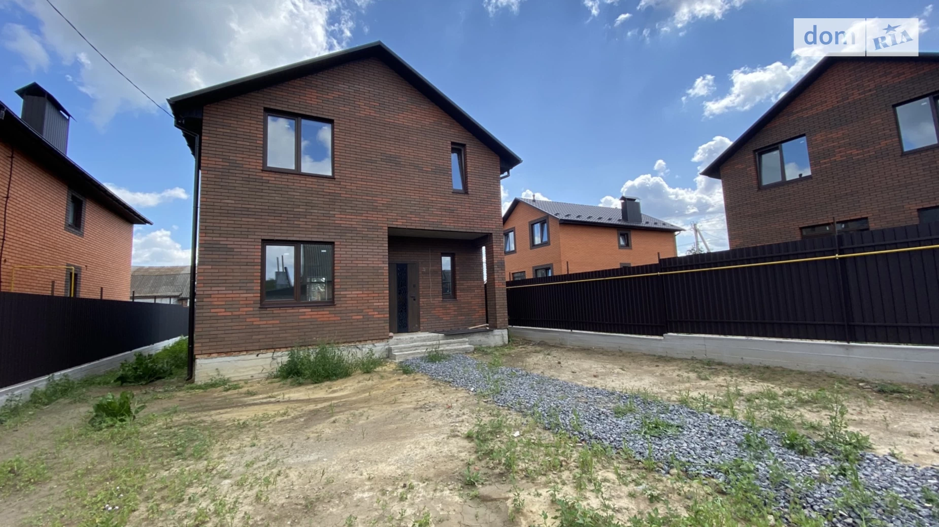 Продается дом на 2 этажа 124 кв. м с камином, цена: 92000 $ - фото 2