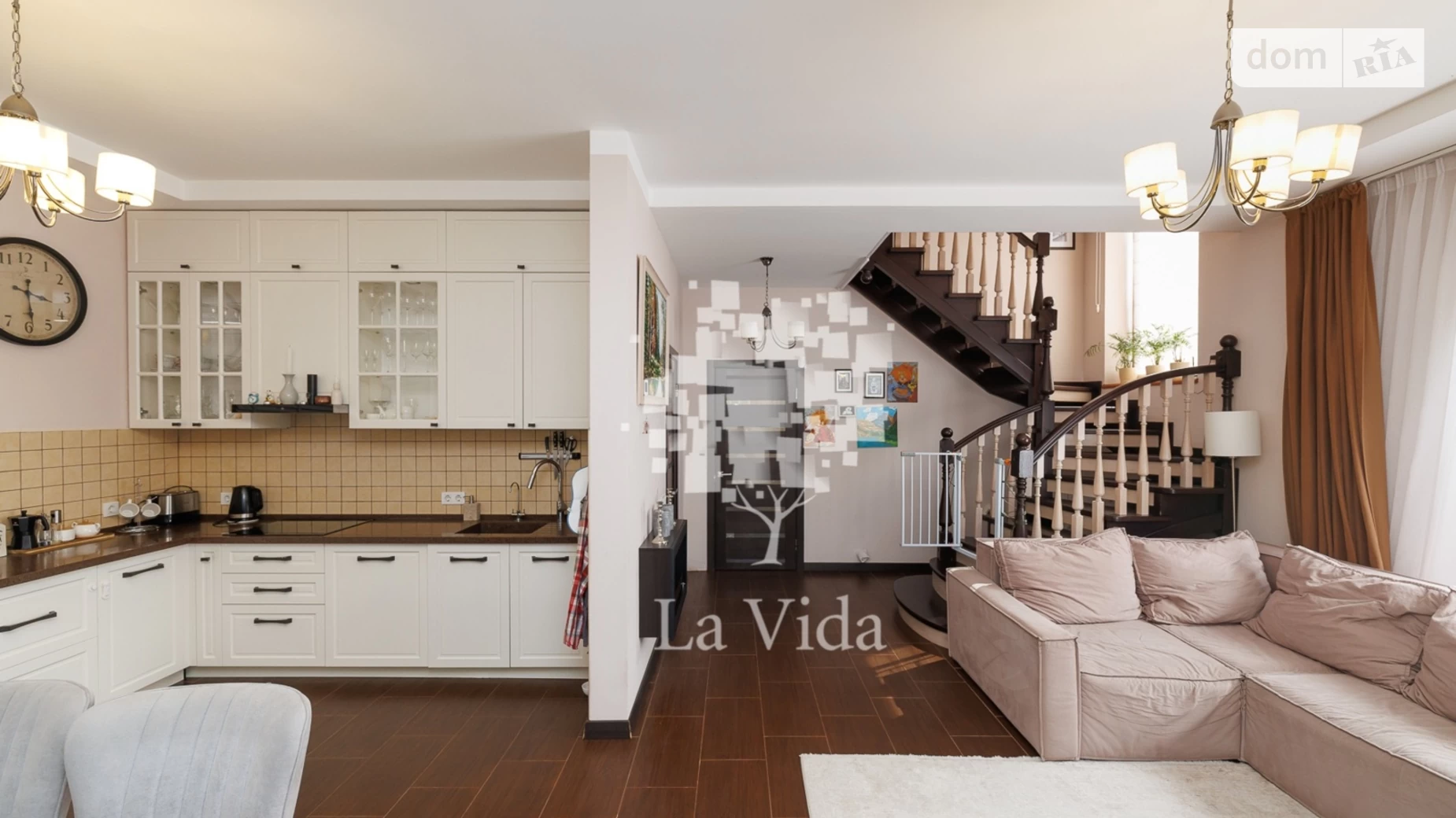 Продается дом на 2 этажа 117 кв. м с беседкой, цена: 255000 $ - фото 2