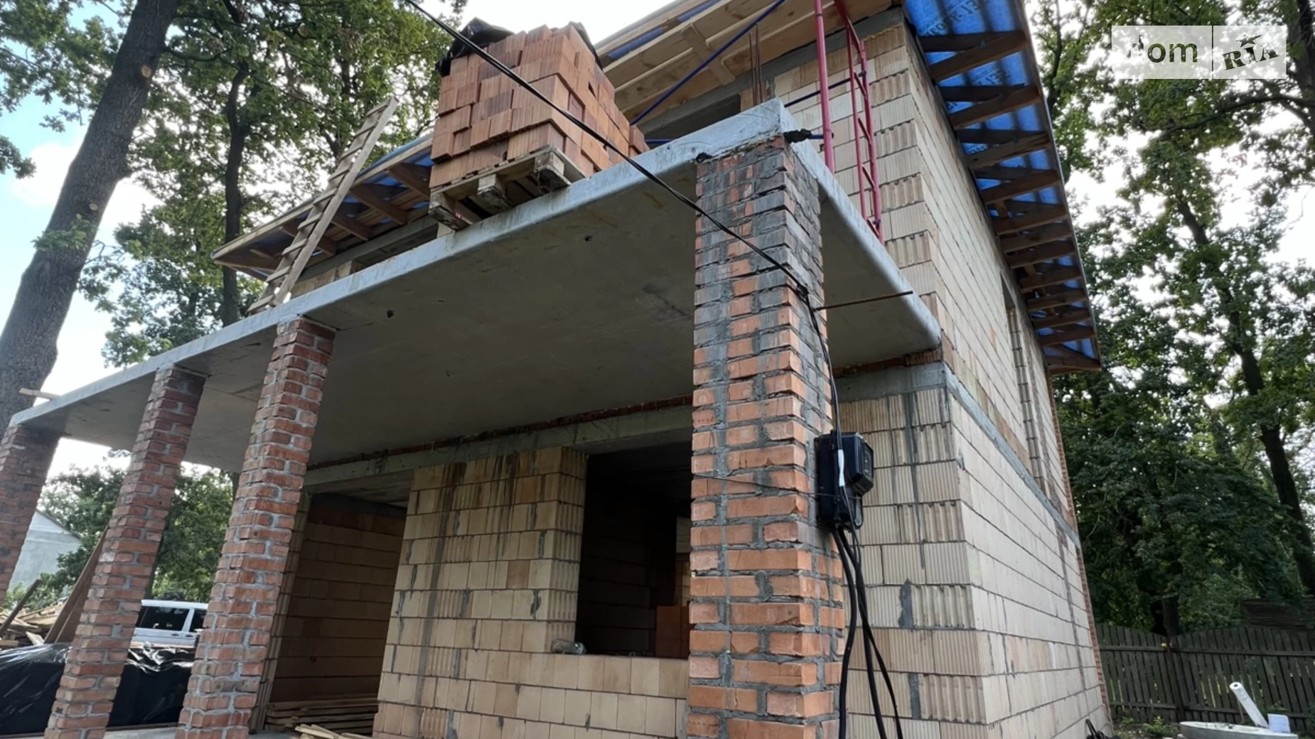 Продается дом на 2 этажа 120 кв. м с баней/сауной, цена: 185000 $ - фото 3