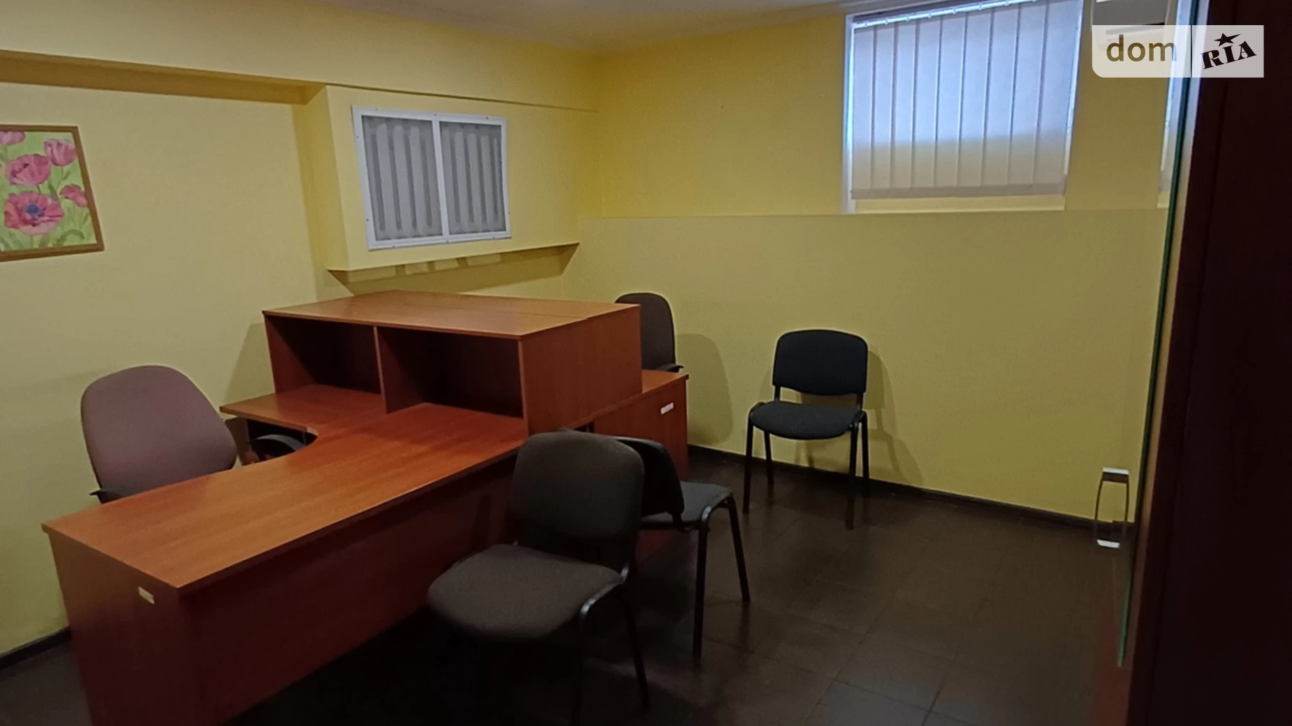 Продается офис 66.6 кв. м в бизнес-центре, цена: 47000 $ - фото 2