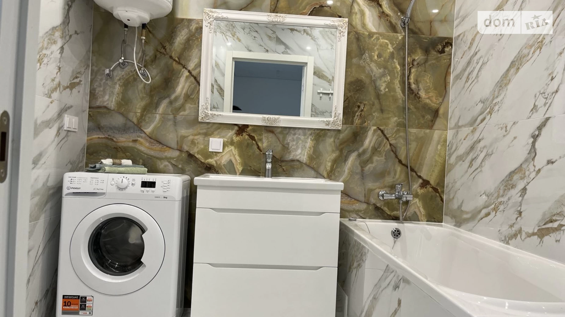 Сдается в аренду 3-комнатная квартира 97.5 кв. м в Виннице, ул. Александровская, 1 - фото 2