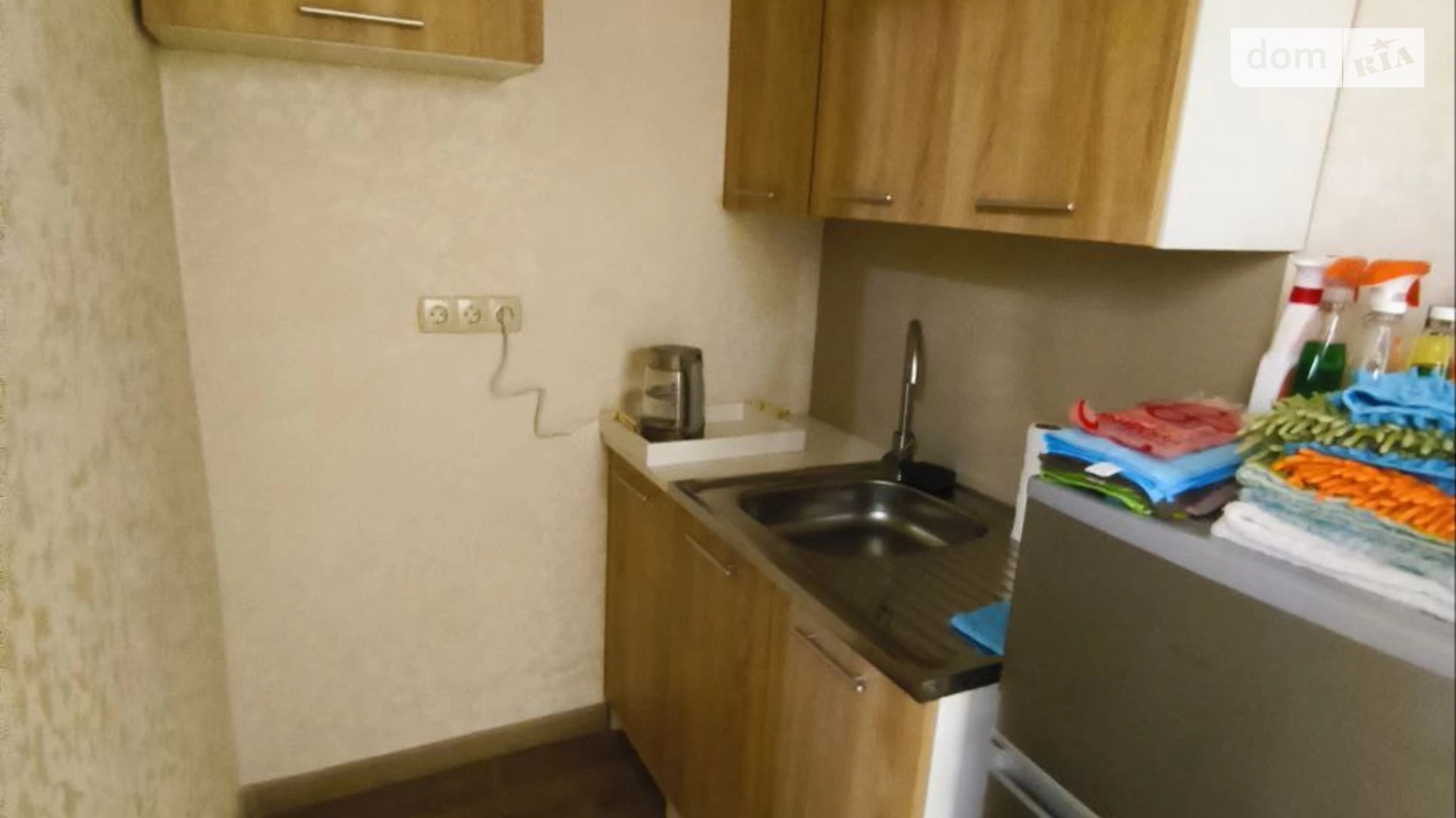 Здається в оренду офіс 37.8 кв. м в бізнес-центрі, цена: 378 $ - фото 2