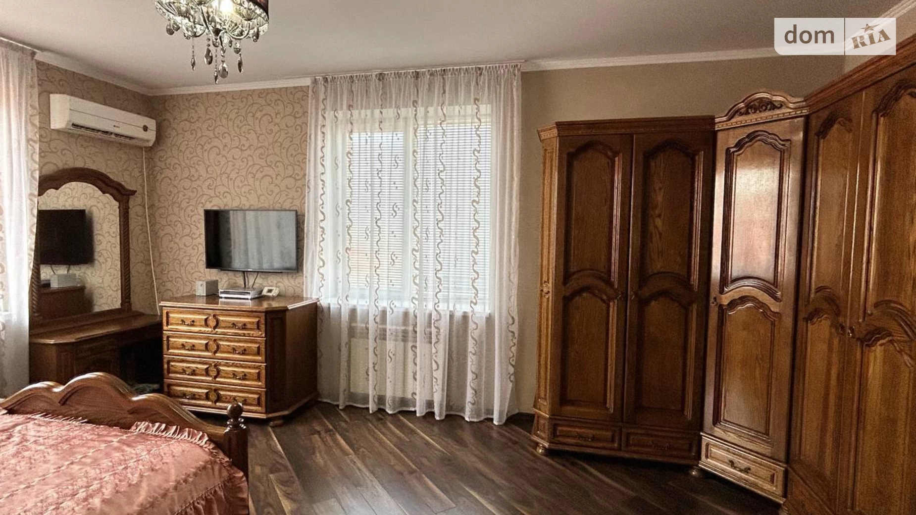 Продается дом на 2 этажа 282 кв. м с камином, цена: 330000 $ - фото 4