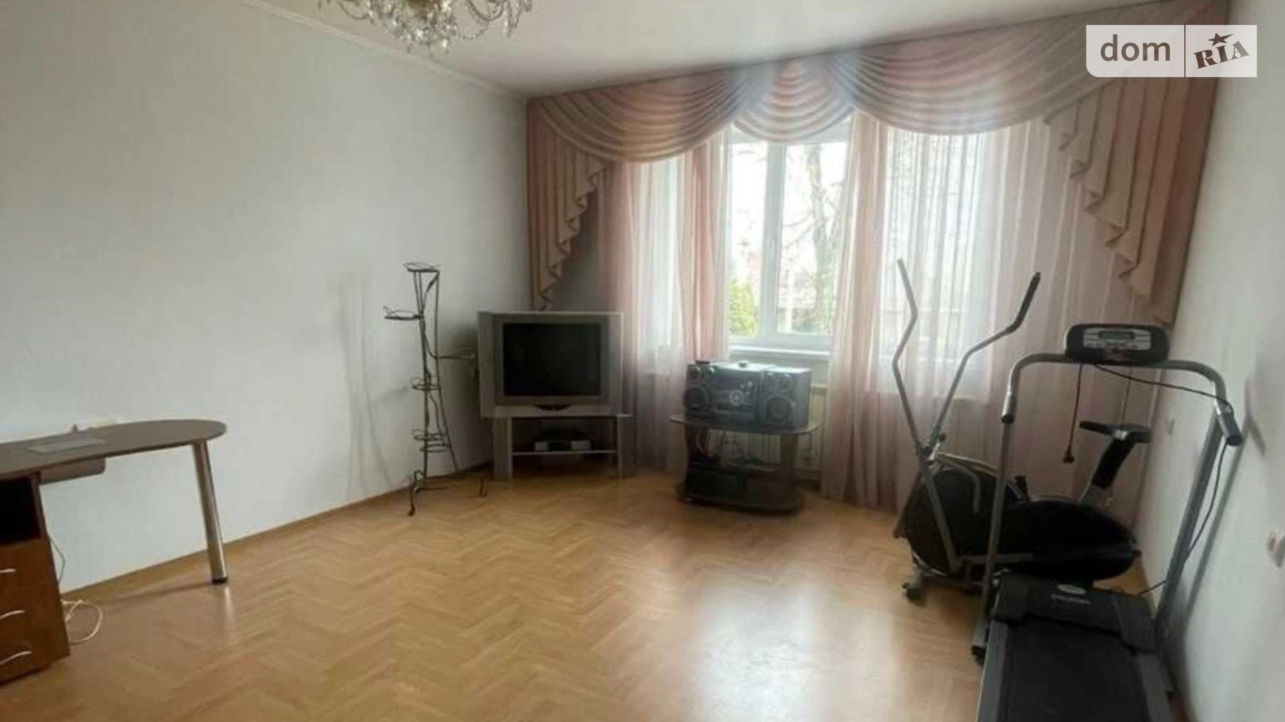 Продается дом на 2 этажа 265 кв. м с гаражом, цена: 168000 $ - фото 4