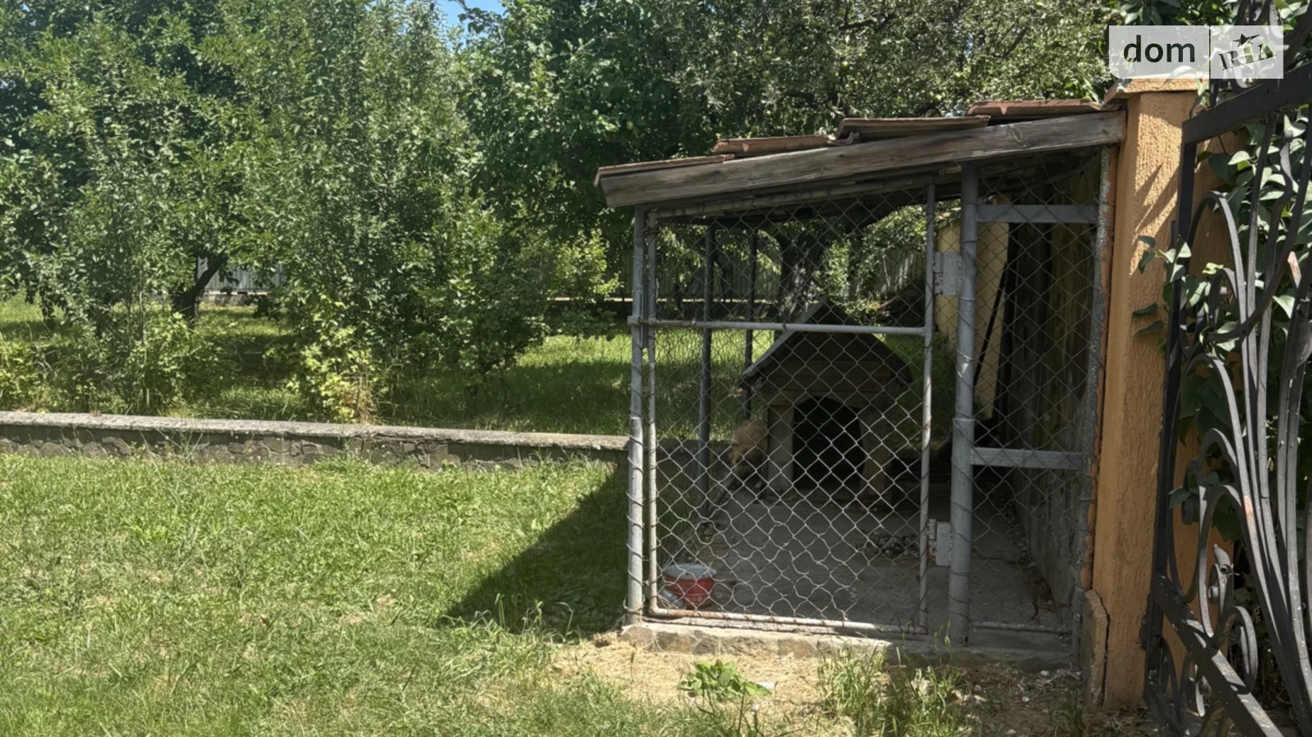 Продается дом на 2 этажа 300 кв. м с подвалом, цена: 160000 $ - фото 2