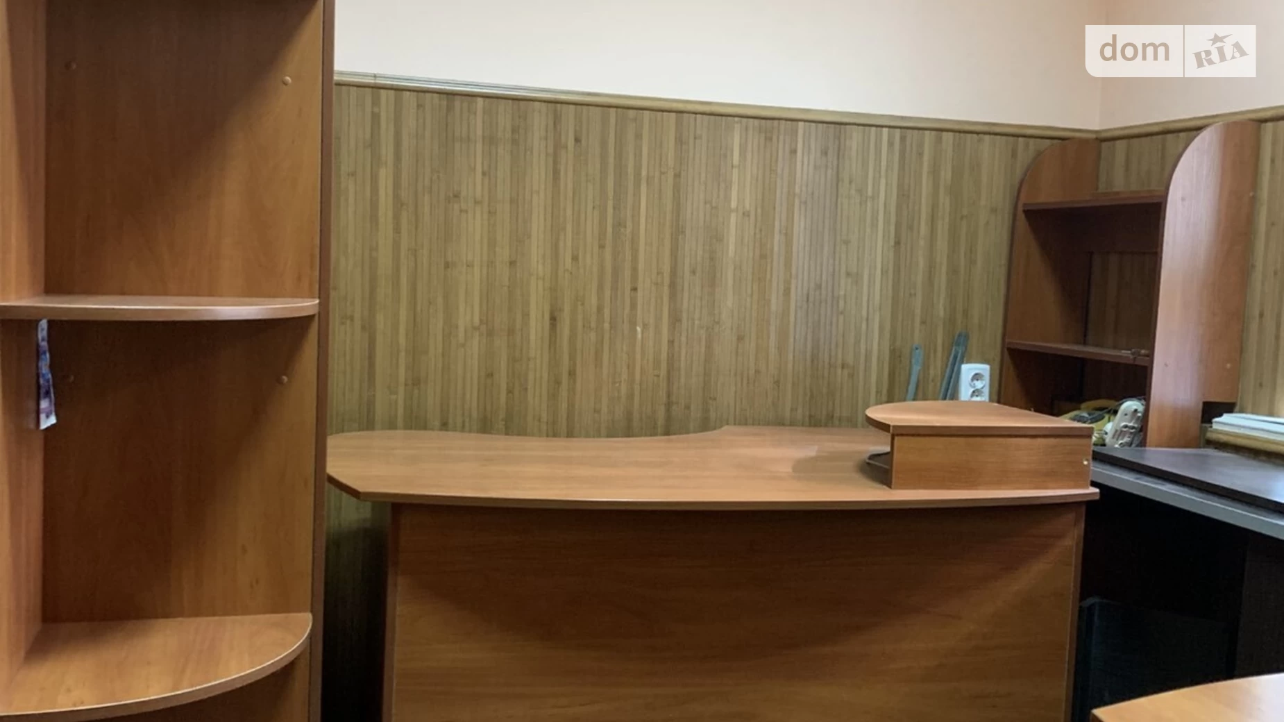 Сдается в аренду офис 82.6 кв. м в бизнес-центре, цена: 3000 грн - фото 4