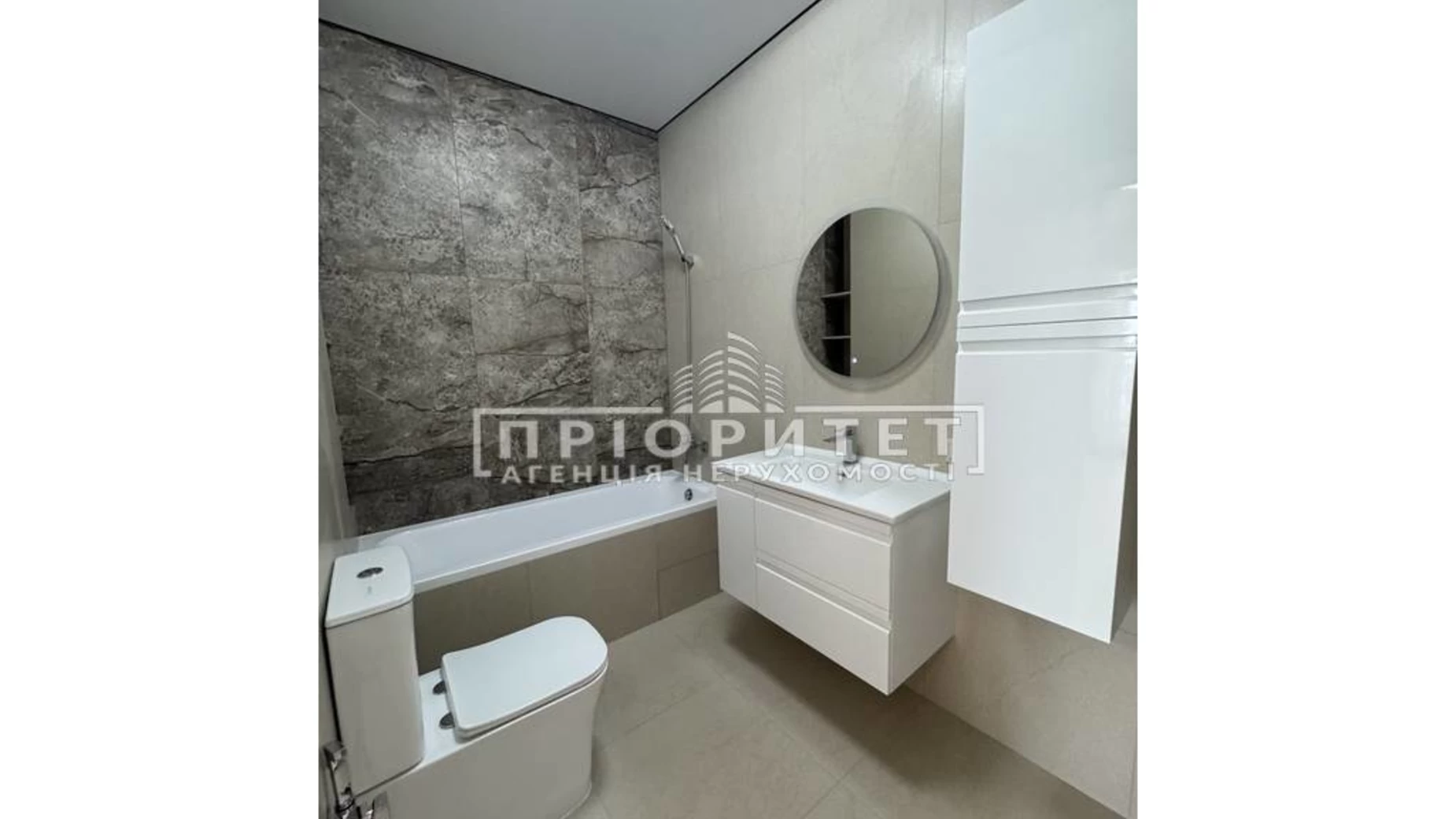 Продается 1-комнатная квартира 43 кв. м в Одессе, ул. Краснова - фото 2